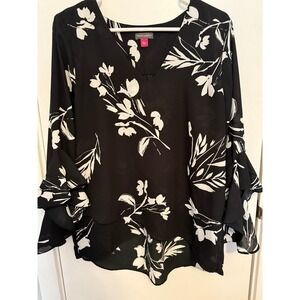 Vince Camuto‎ Blouse